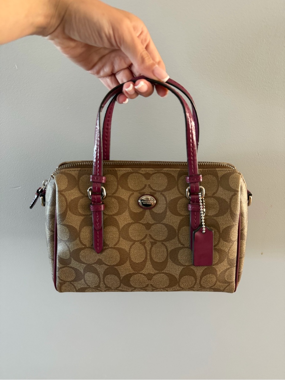 Authentic Coach Handbag - Picture 2 of 8